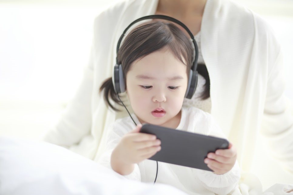 아이가 스마트폰을 너무 좋아해요