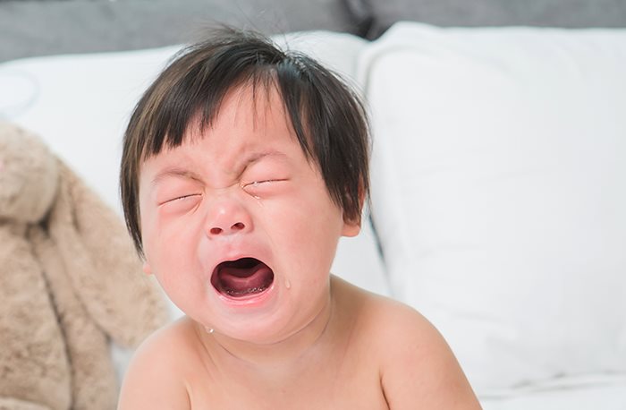 반복해서 감기 걸리다 중이염까지? 아기 중이염 치료방법