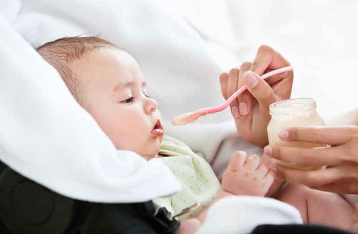 우리 아이 첫 이유식, 어떻게 먹여야 건강할까?