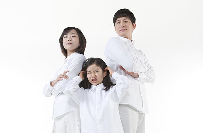 남편과의 양육방식 차이, 너무 힘들어요