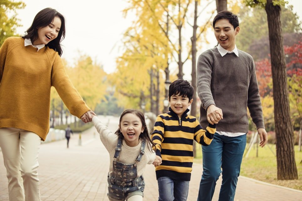 오늘의 부모가 미래의 아이가 됩니다