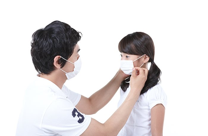 ‘실내에서도 마스크 쓰기’ 연습하며 유치원 개학 준비해요