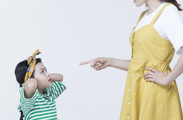 짜증내는 아이, 이유 묻지 말고 '공감'부터