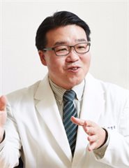 최천웅